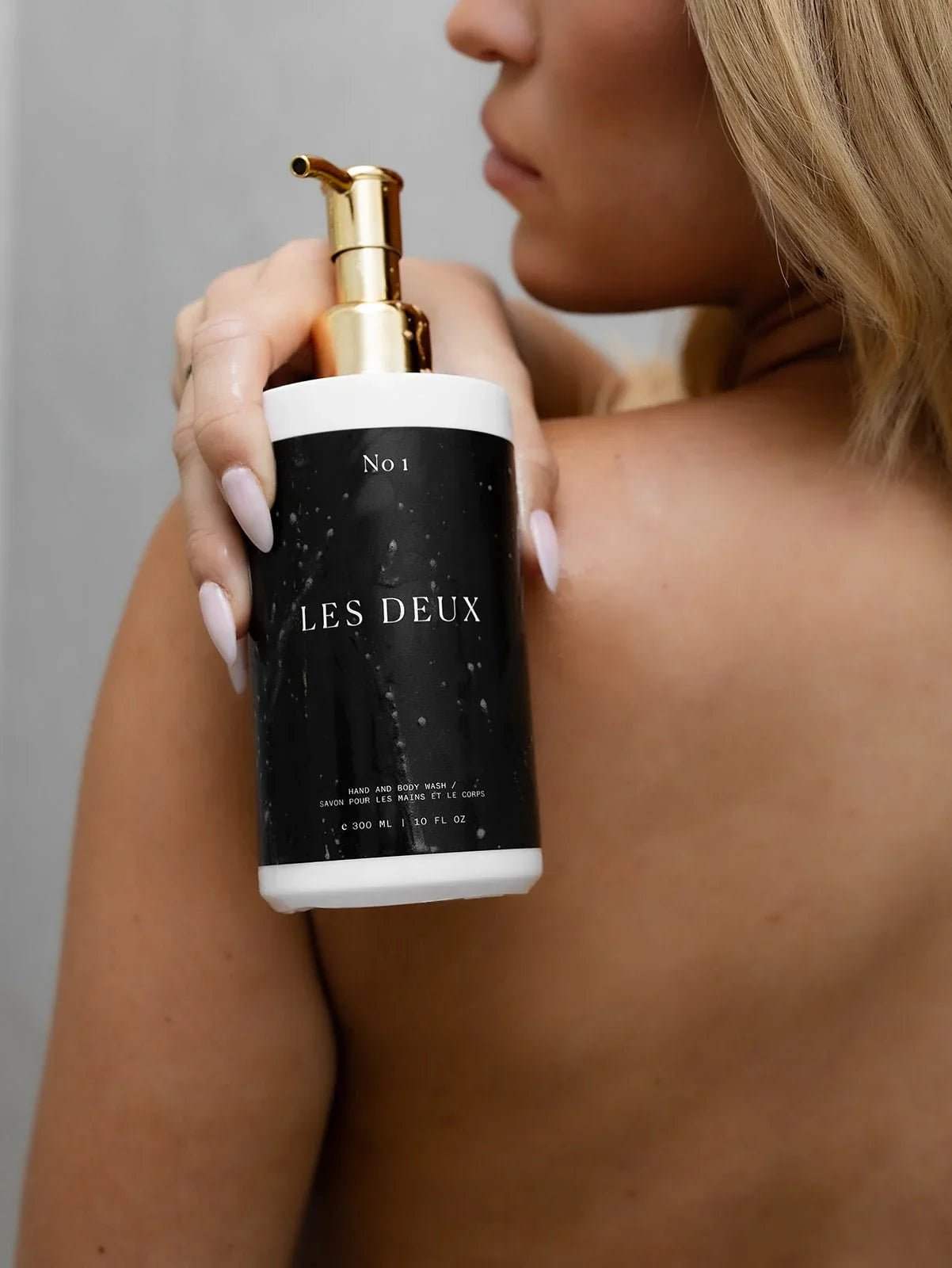 Bois Sacré Body Wash bottle with incense and cedarwood scents