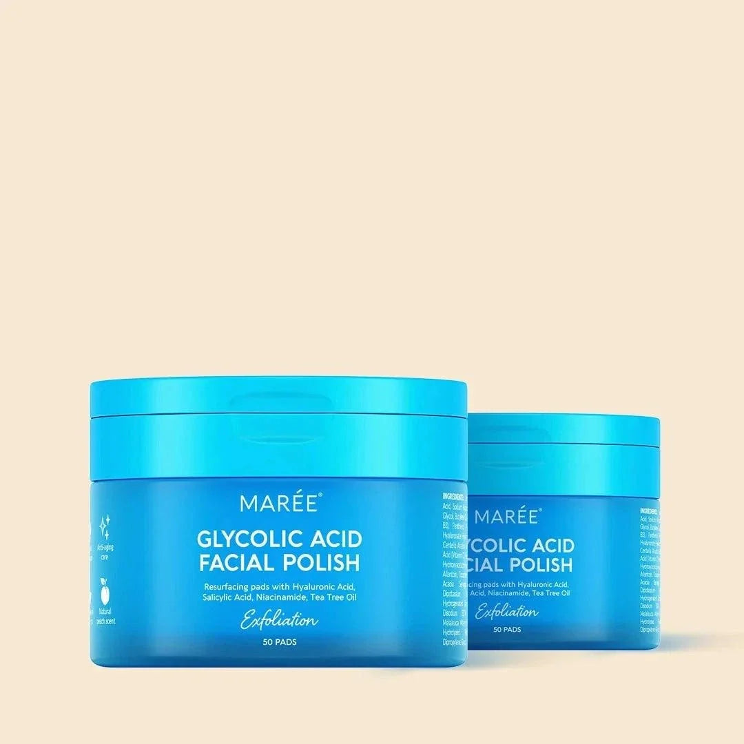 Glycolic acid exfoliating pads for glowing and youthful skin