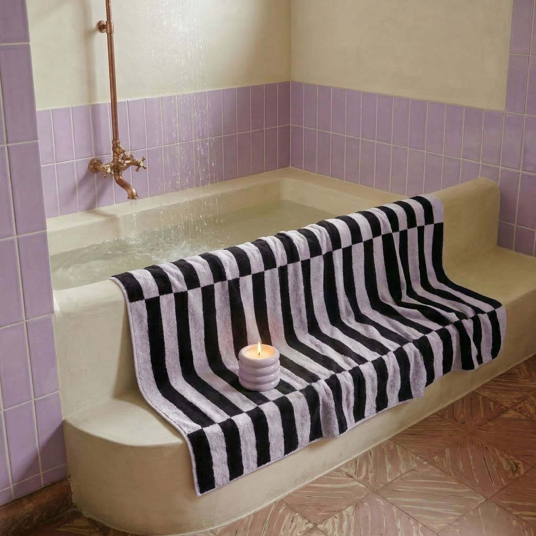 Shadmoor Australian Cotton plush towels with geometric pattern
