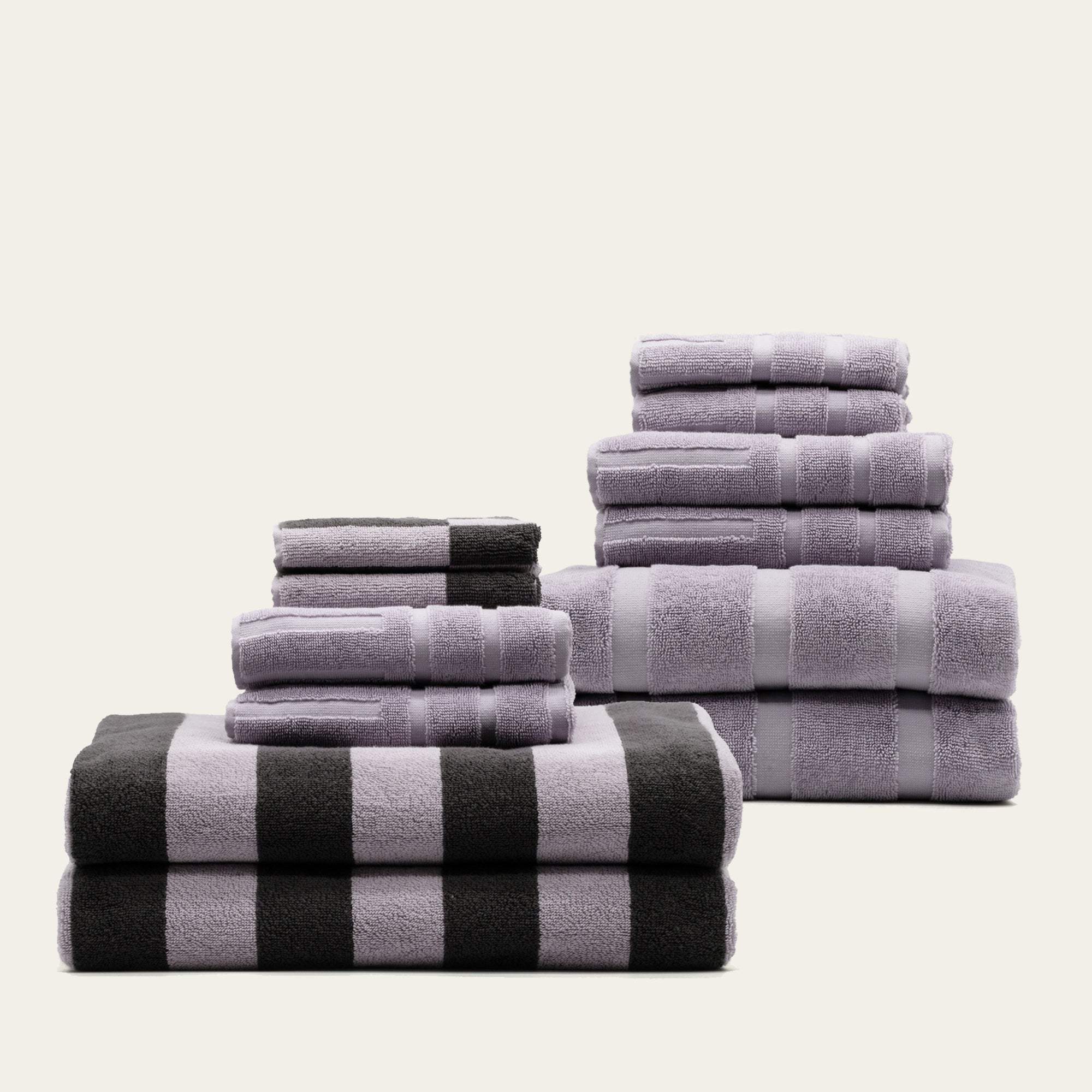 Shadmoor Australian Cotton towels set with geometric pattern and locker loop