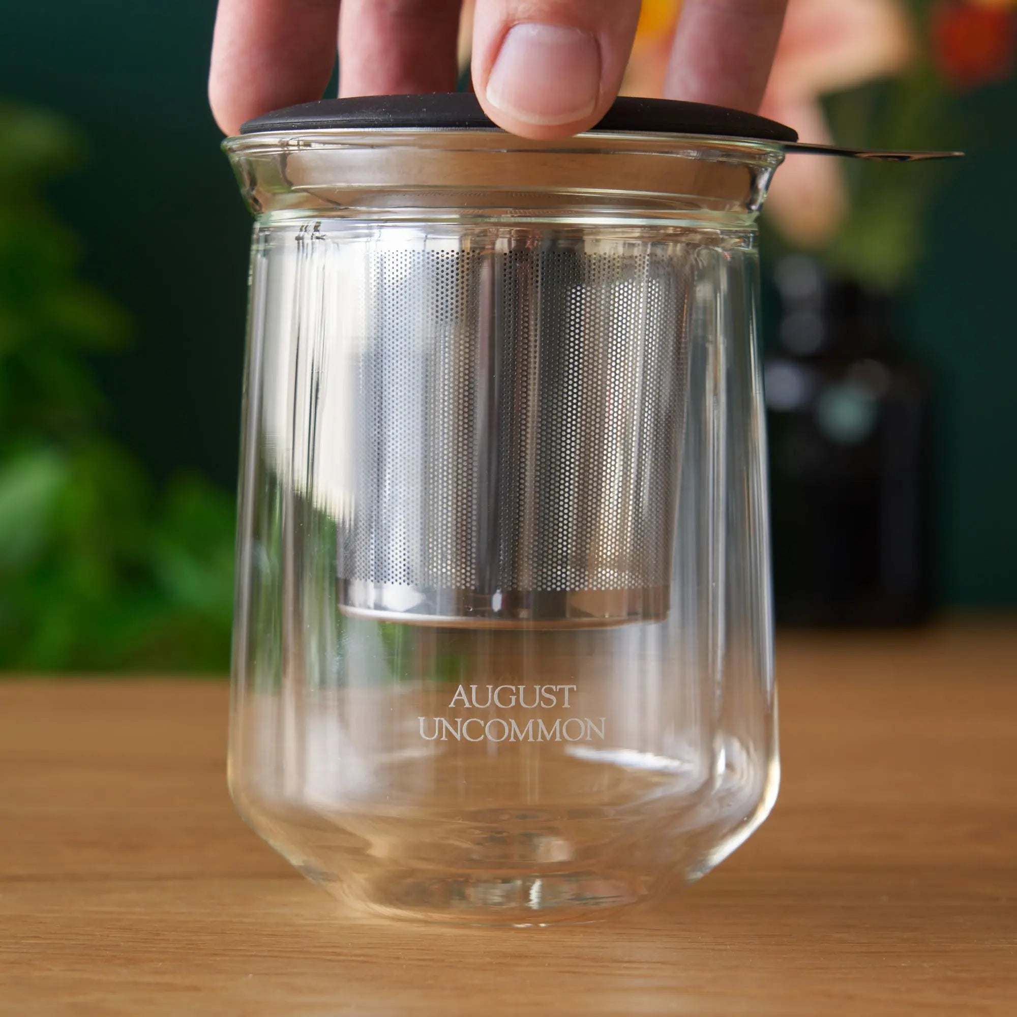Tasting Glass clear double-walled borosilicate glass with stainless steel infuser and black lid