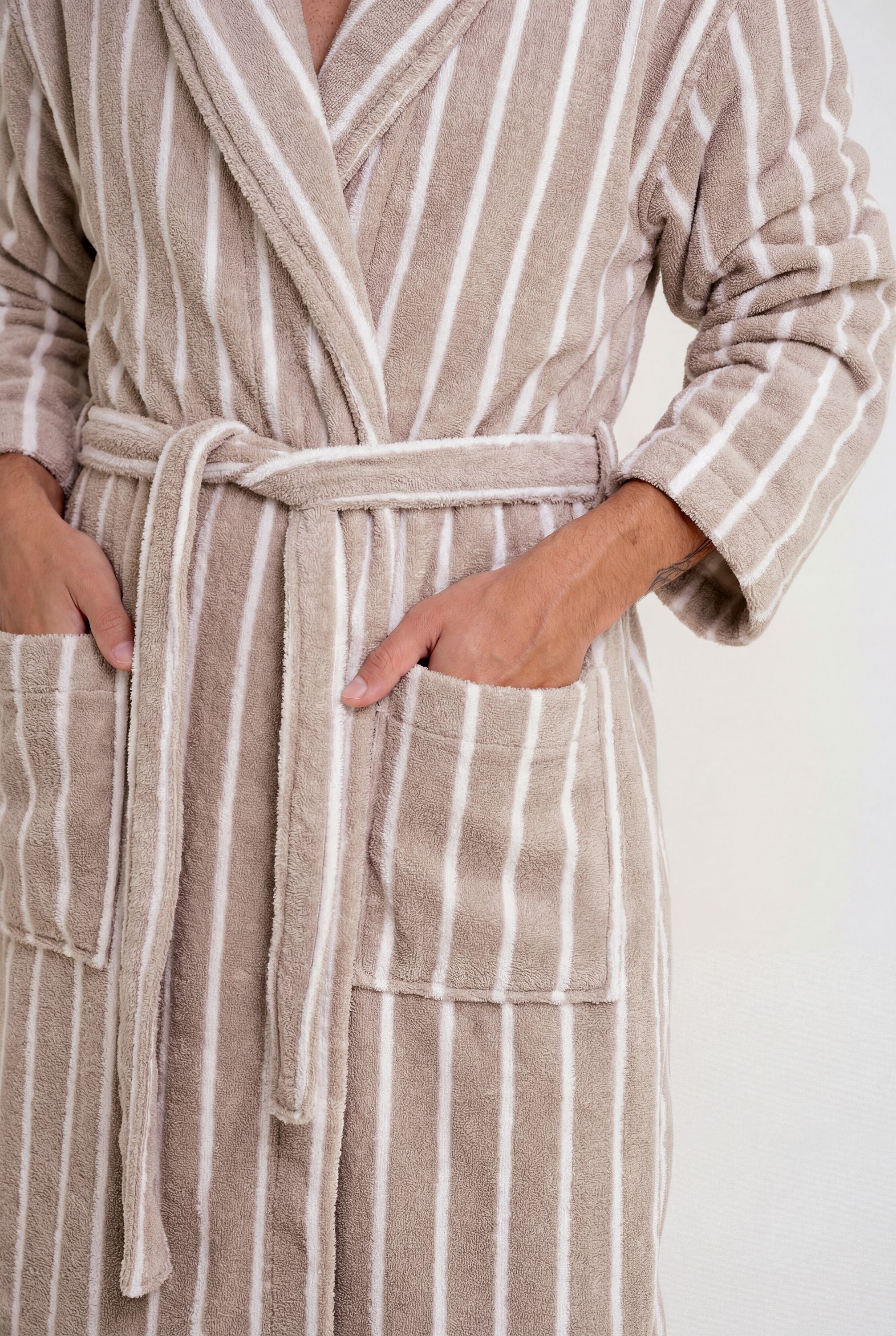 Ultraplush Australian cotton unisex bathrobe with hood and pockets