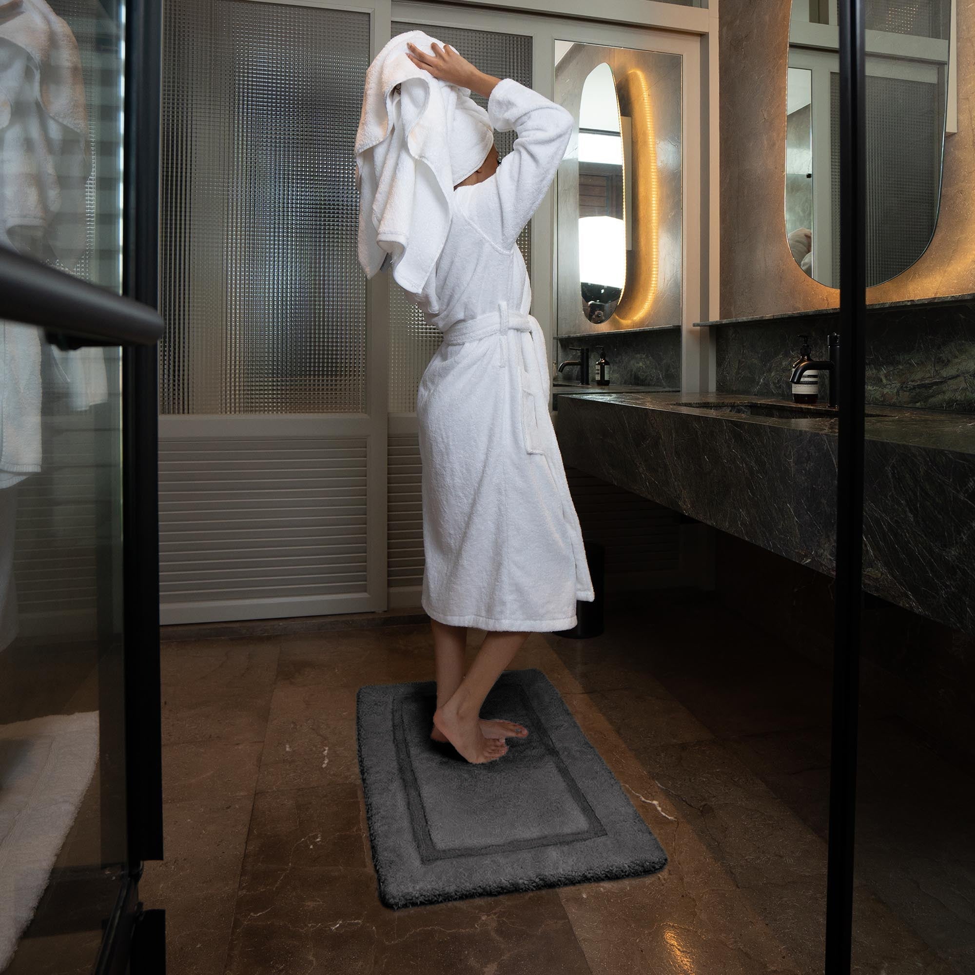 Ultraplush skid-resistant cotton bath mat with dense plush pile