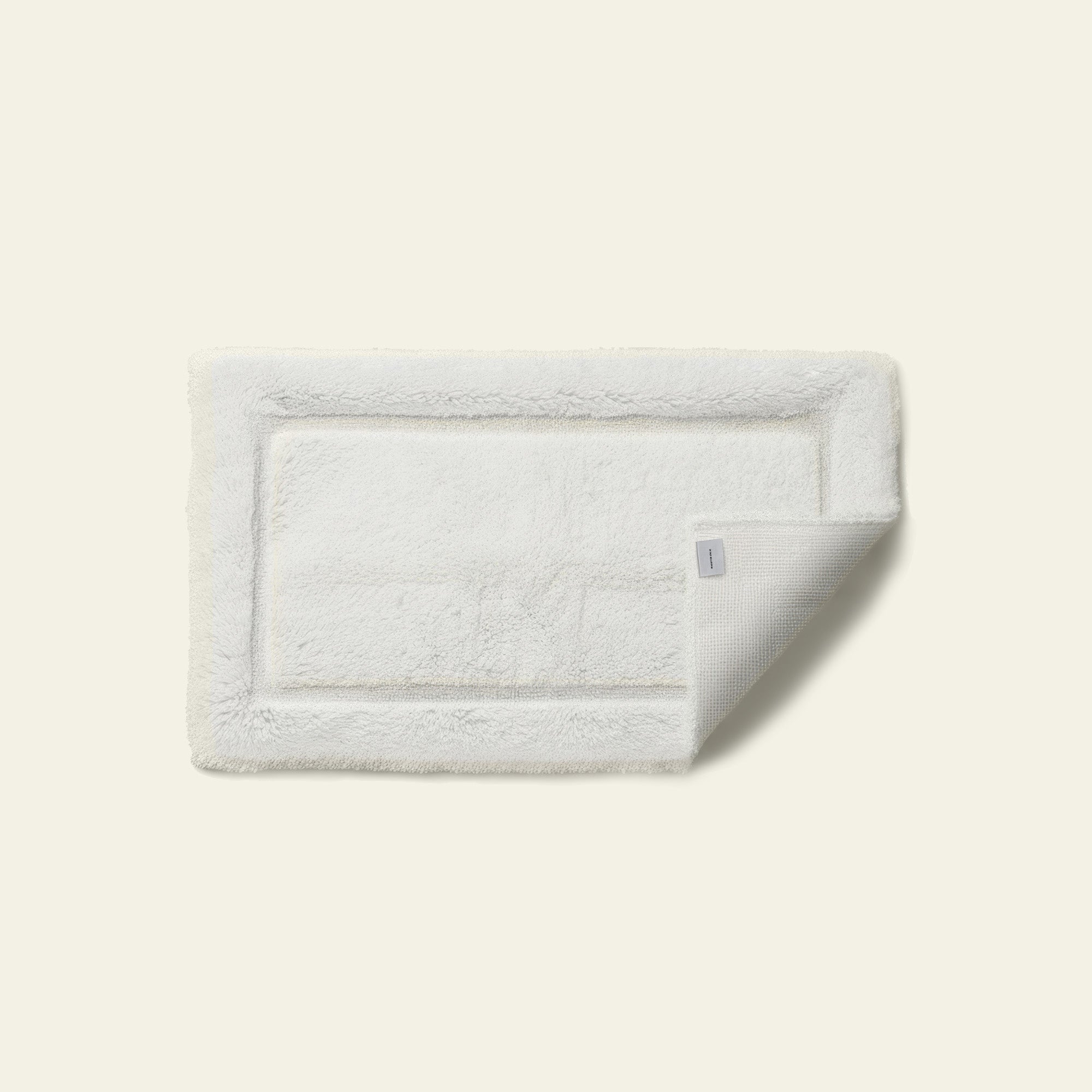 Ultraplush skid-resistant cotton bath mat with dense plush pile